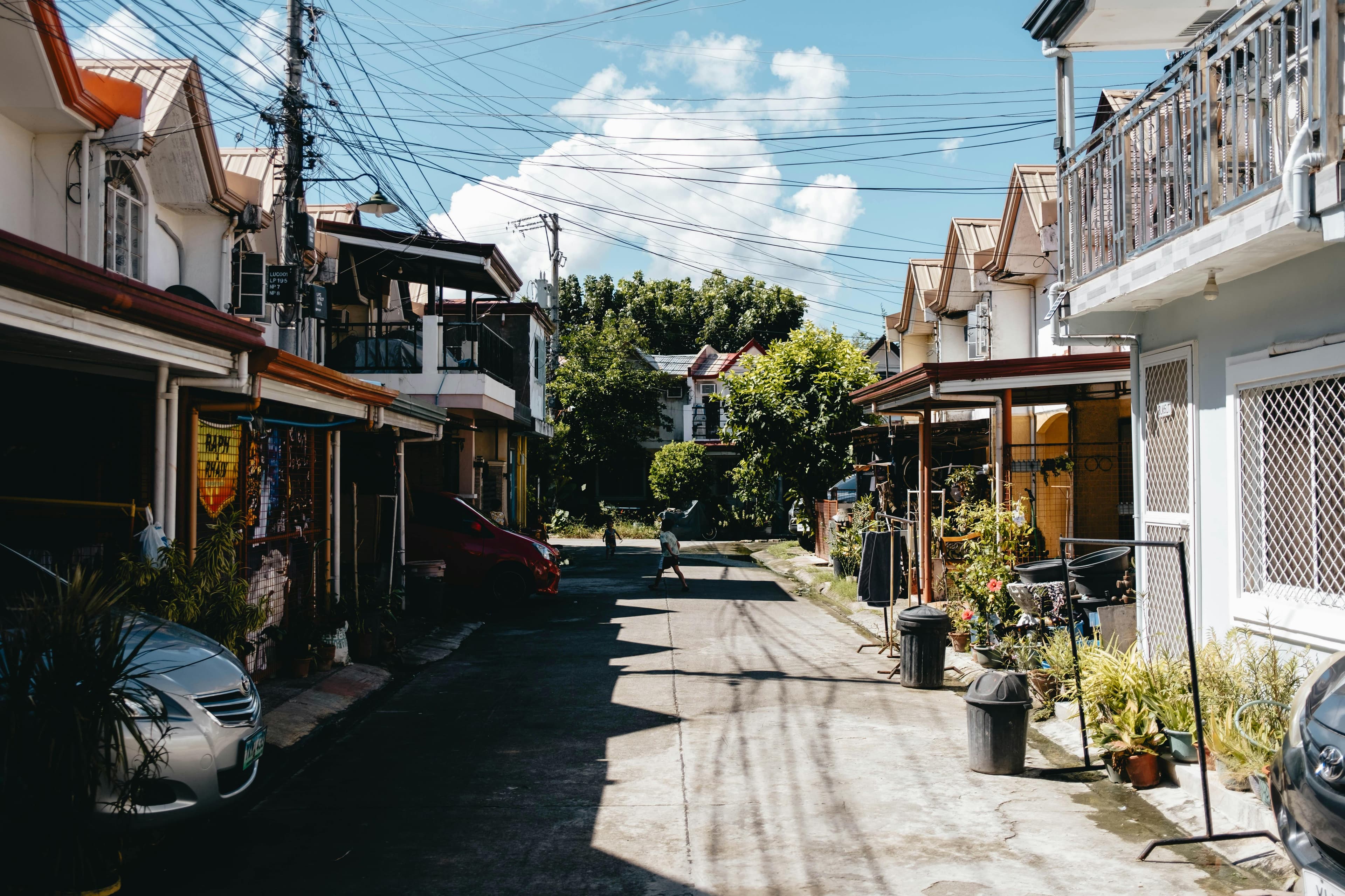 Residential neighborhood - we buy houses for cash
